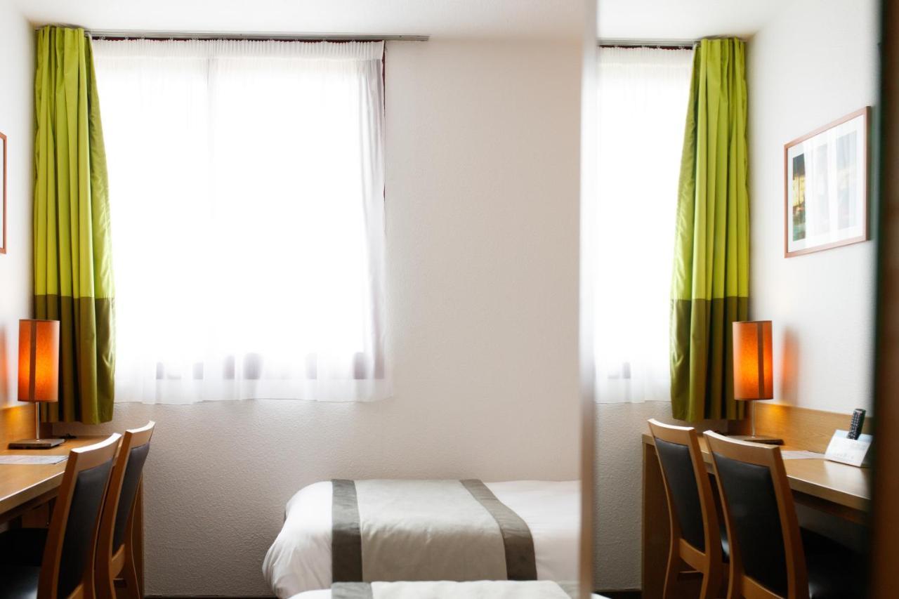 Logis Hotel Restaurant Solenca Nogaro Eksteriør billede