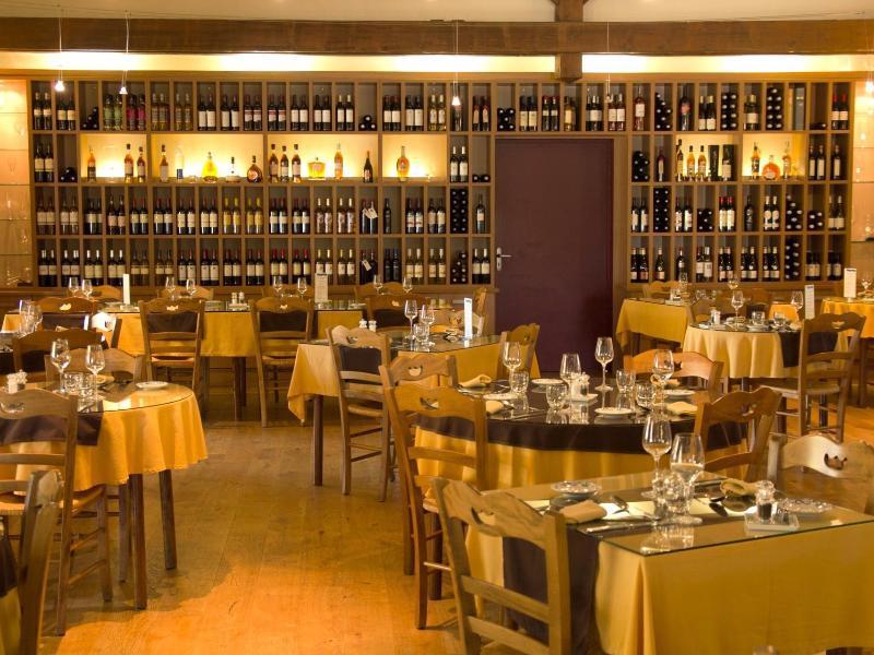 Logis Hotel Restaurant Solenca Nogaro Eksteriør billede